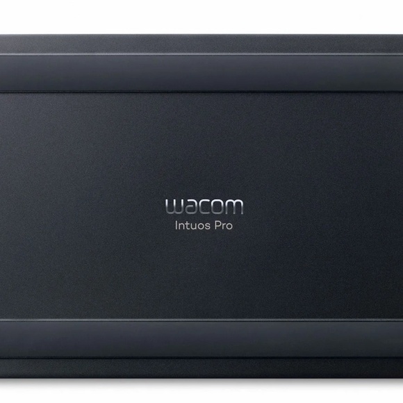Wacom Intuos Pro Medium - Picture 4 of 12